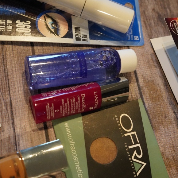 ๐ฅ Cosmetic bundle - Picture 5 of 6